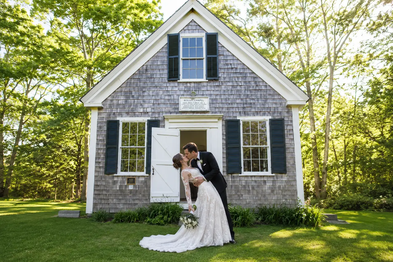 Historical Society of Old Yarmouth bridal portrait
