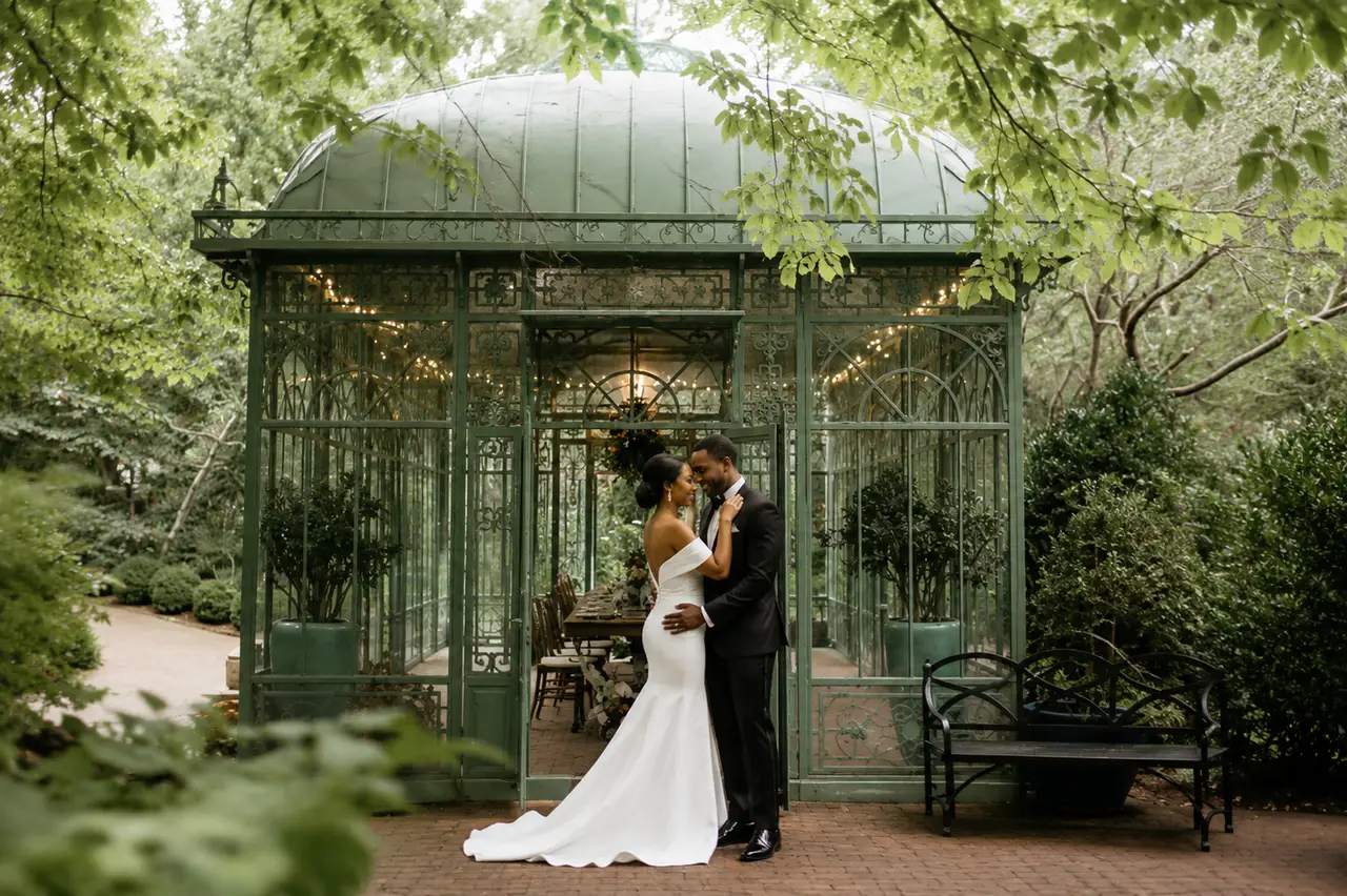 Denver Botanic Gardens bridal portrait