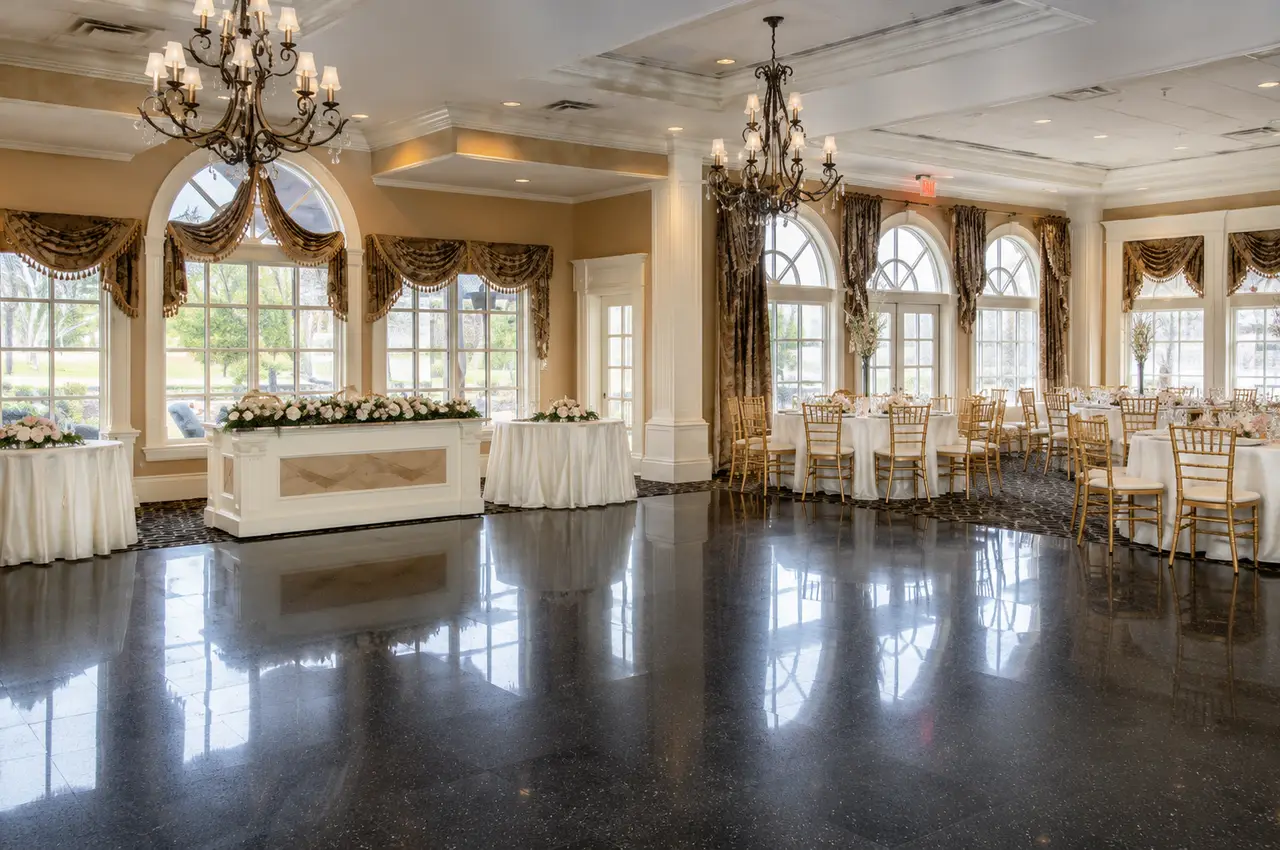 Falkirk Estate And Country Club banquet