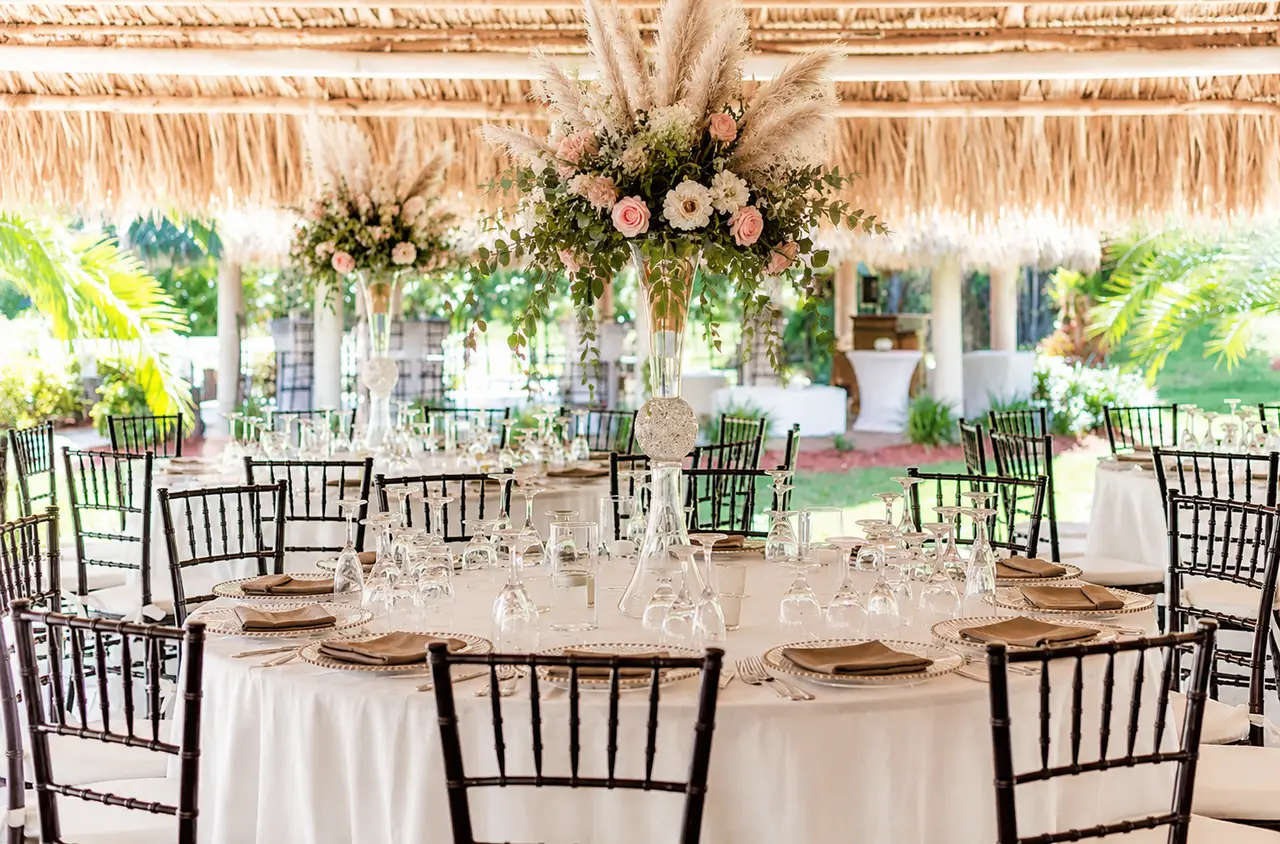 Longan's Place safari wedding reception