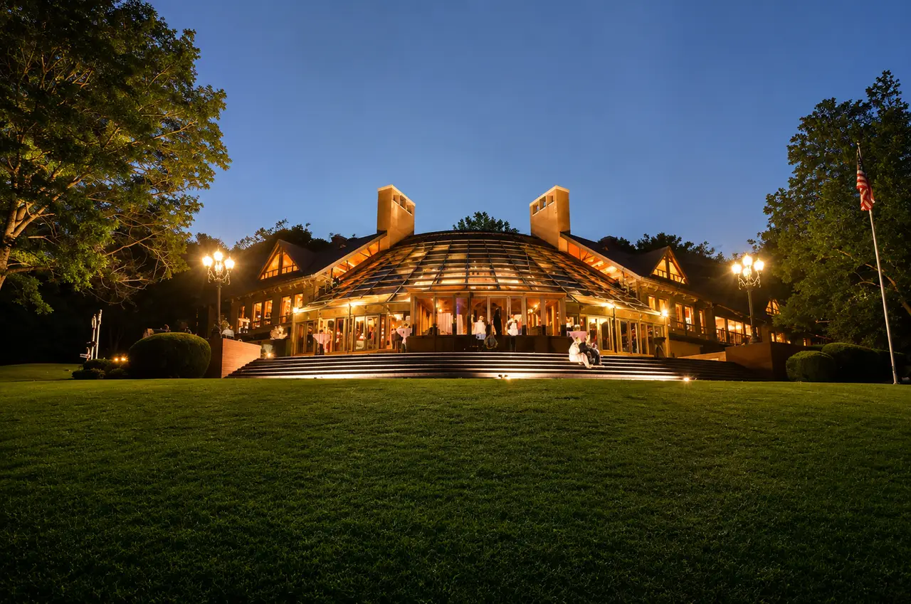 Fontanel Estate & Mansion property exterior