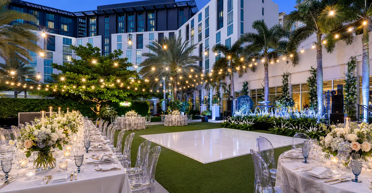 Hilton West Palm Beach garden reception dance floor