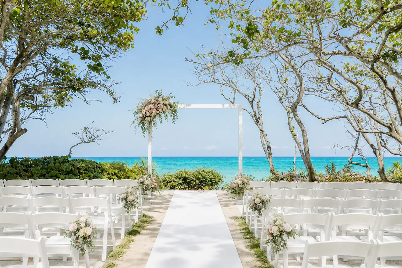 Jupiter Beach Resort and Spa ceremony