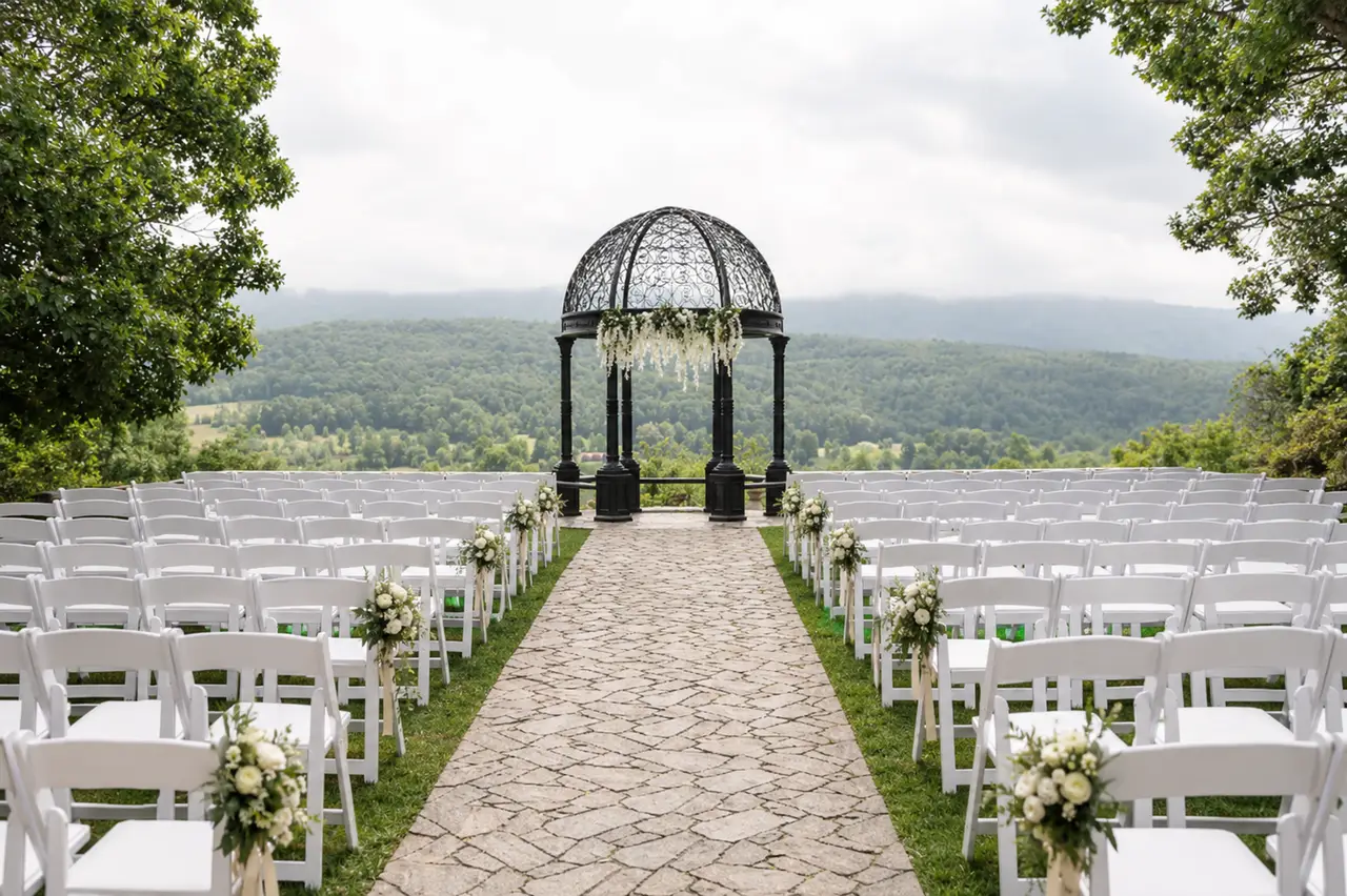 The Stroudsmoor by Wedgewood hillside garden ceremony