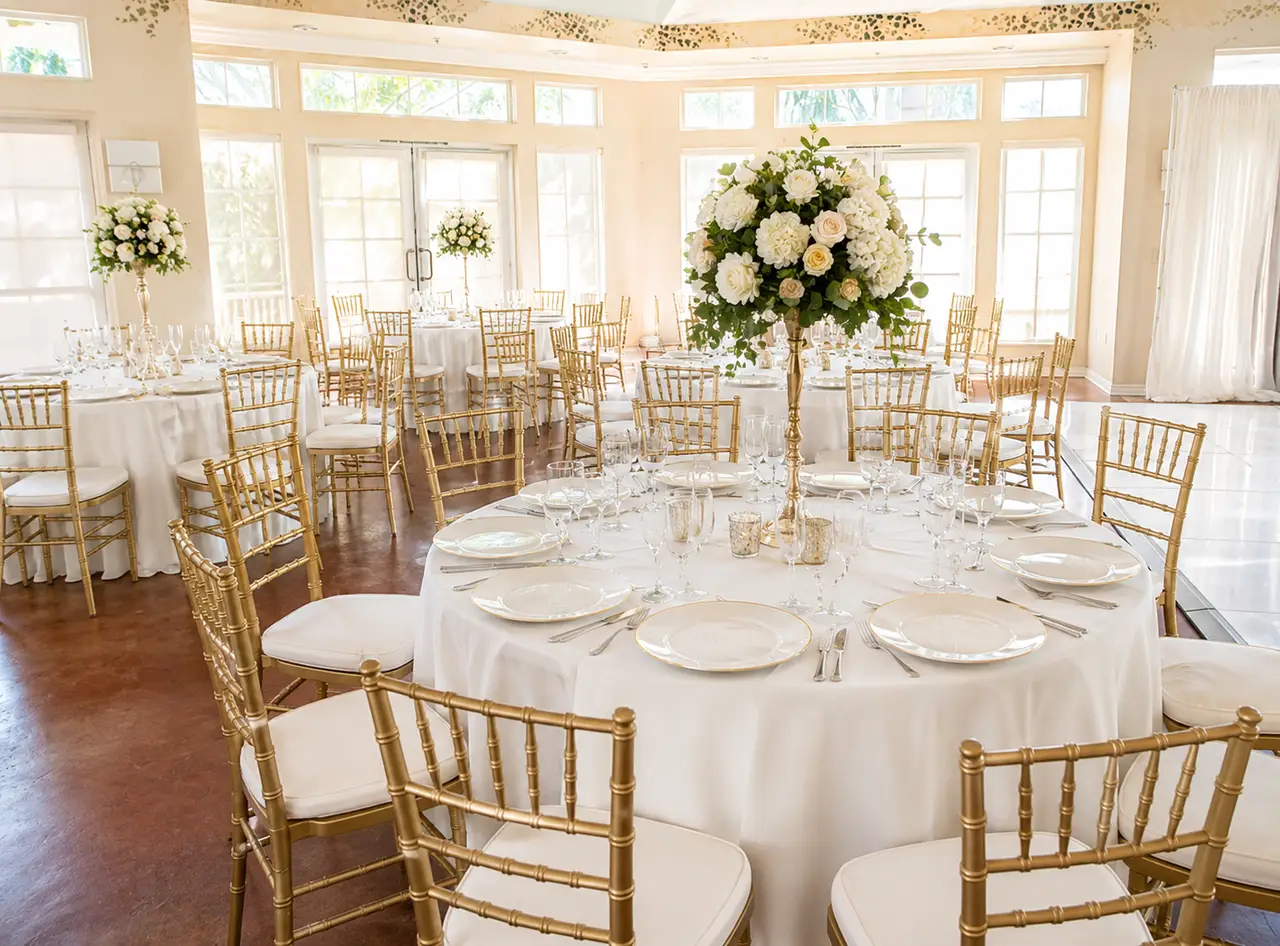 Hilton Garden Inn Oxnard / Adagio Bella Gardens indoor reception