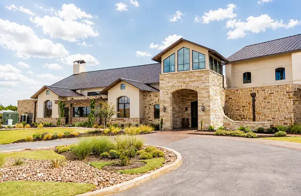 Canyonwood Ridge property exterior