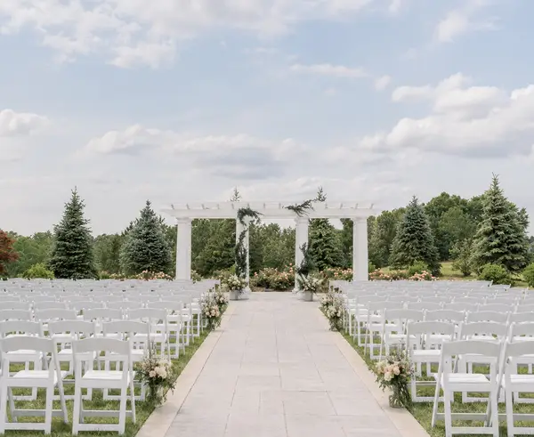 Waverly Oaks Golf Club garden ceremony