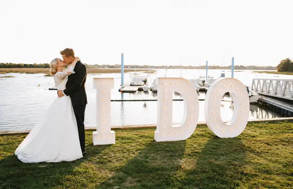 Swain Boating Center couples kiss