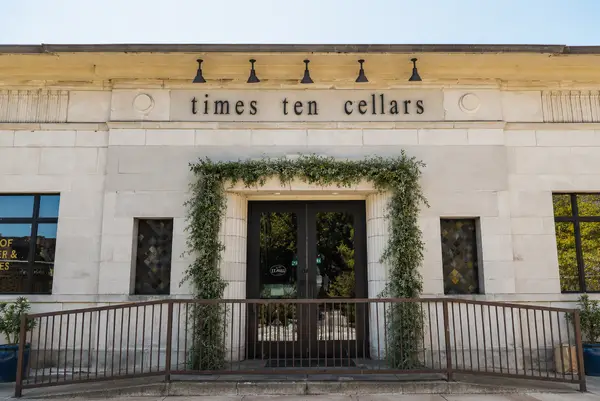Times Ten Cellars property exterior