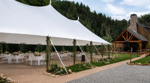 Blackstone Rivers Ranch tented white tie wedding reception