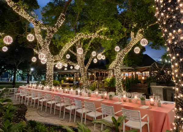 Glass & Vine restaurant coconut grove reception