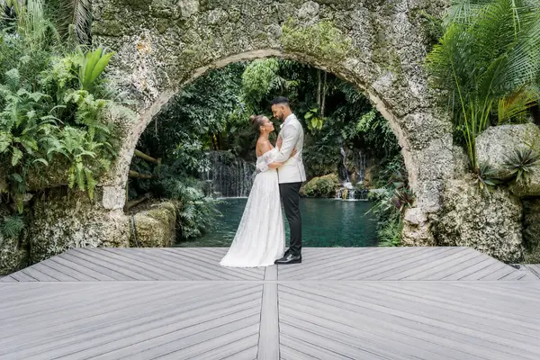 Secret Gardens Miami wedding cost breakdown