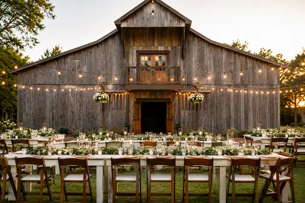 Garden barn wedding reception at Cedar Springs at Bone Hollow in Lebanon