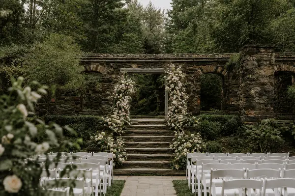 Parque Ridley Creek garden ceremony