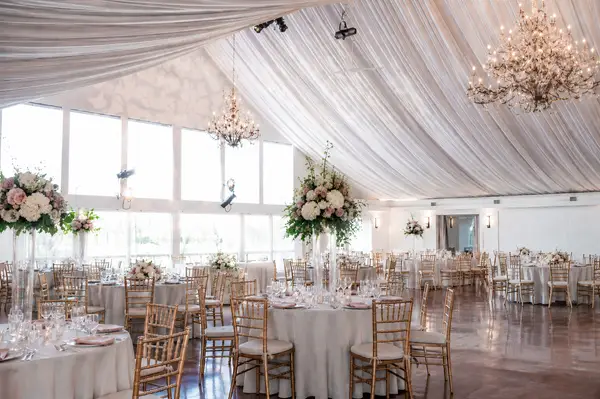 The Lake House Inn ballroom reception