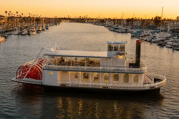 Scarlett Belle boat ceremony