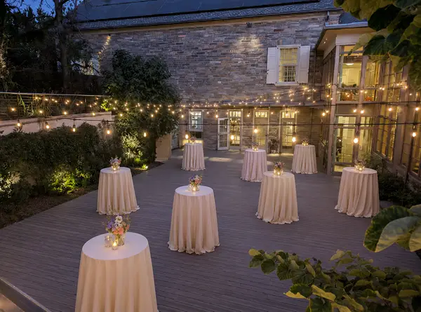 Friends Meeting of Washington cocktail hour in courtyard